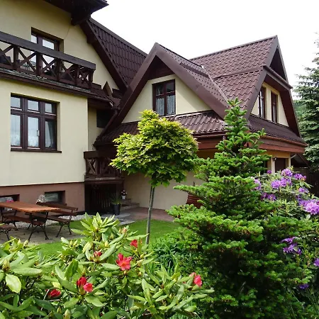 Olimp I Проживание в семье