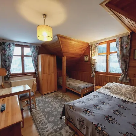 Проживание в семье Olimp I *