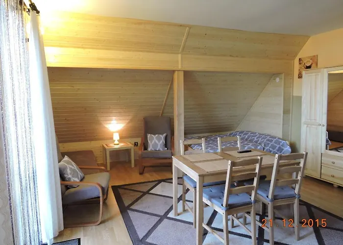 Olimp I בית אירוח שצ'צ'ירק