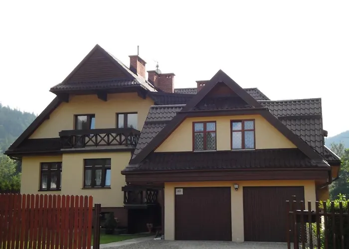 בית אירוח Olimp I *