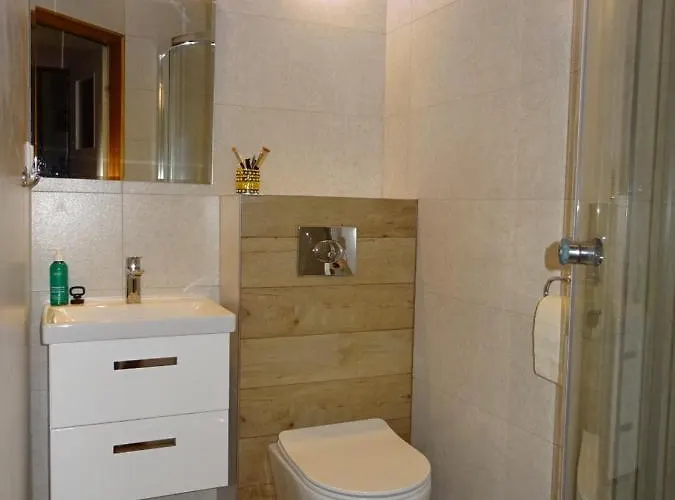 בית אירוח Olimp I *